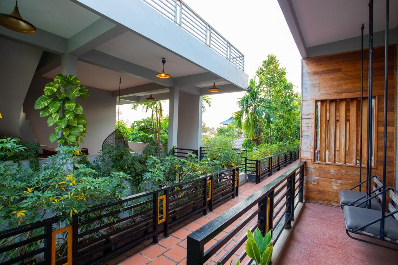Samnak Lounge Hotel Siem Reap Exterior photo