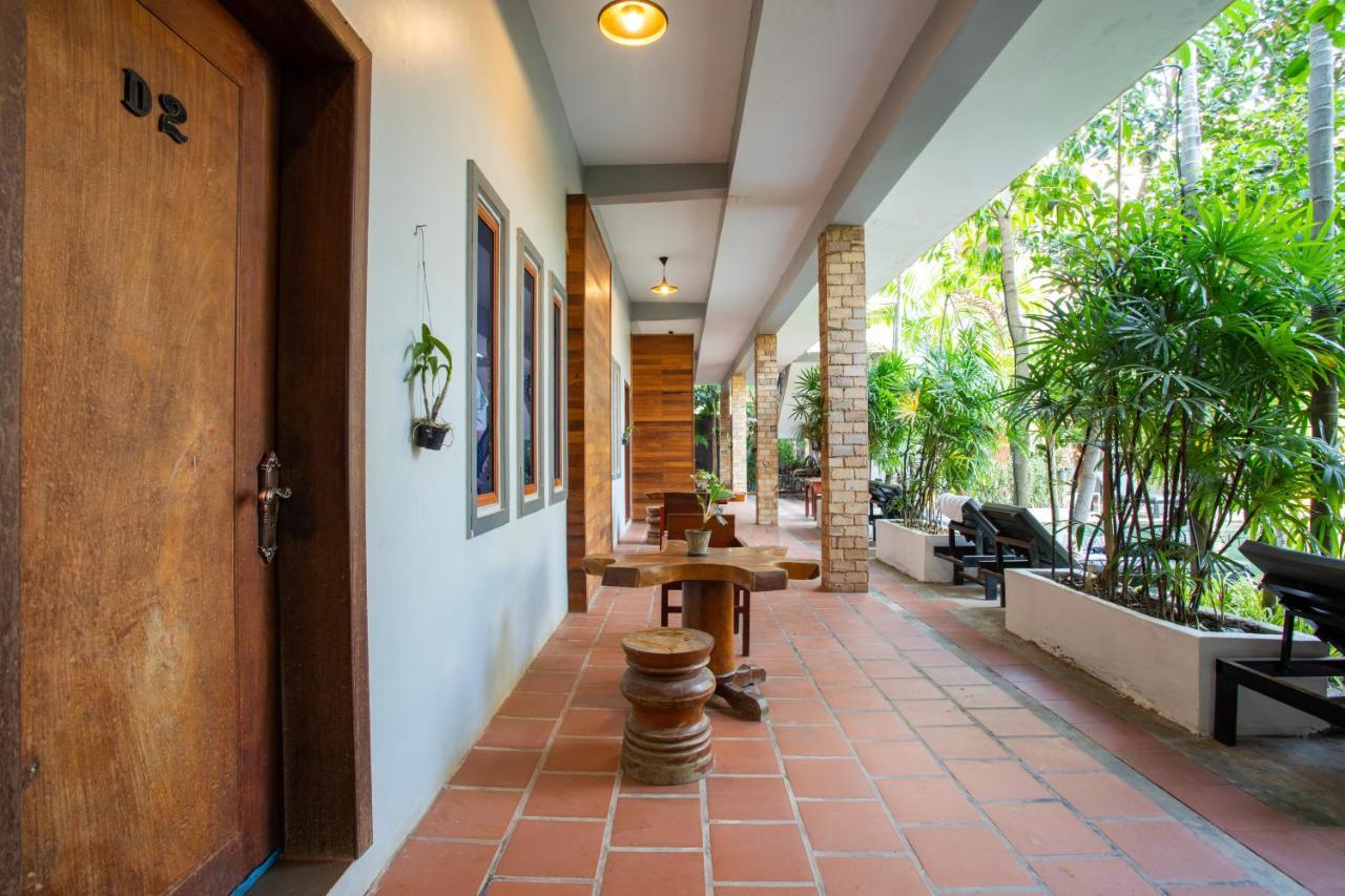 Samnak Lounge Hotel Siem Reap Exterior photo
