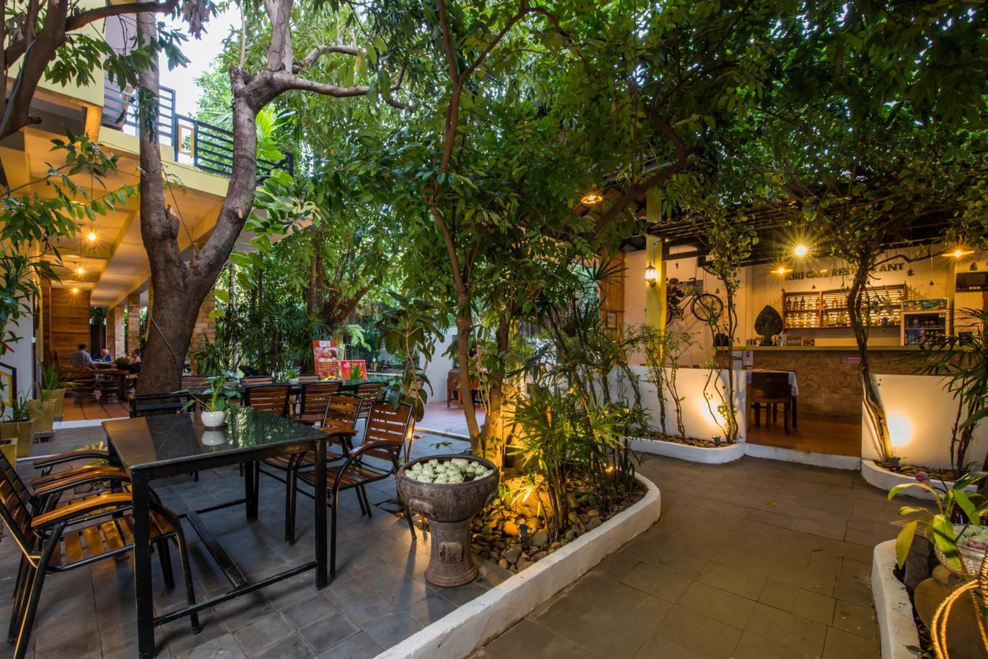 Samnak Lounge Hotel Siem Reap Exterior photo